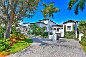 What To Consider Before Buying A House In South Florida?