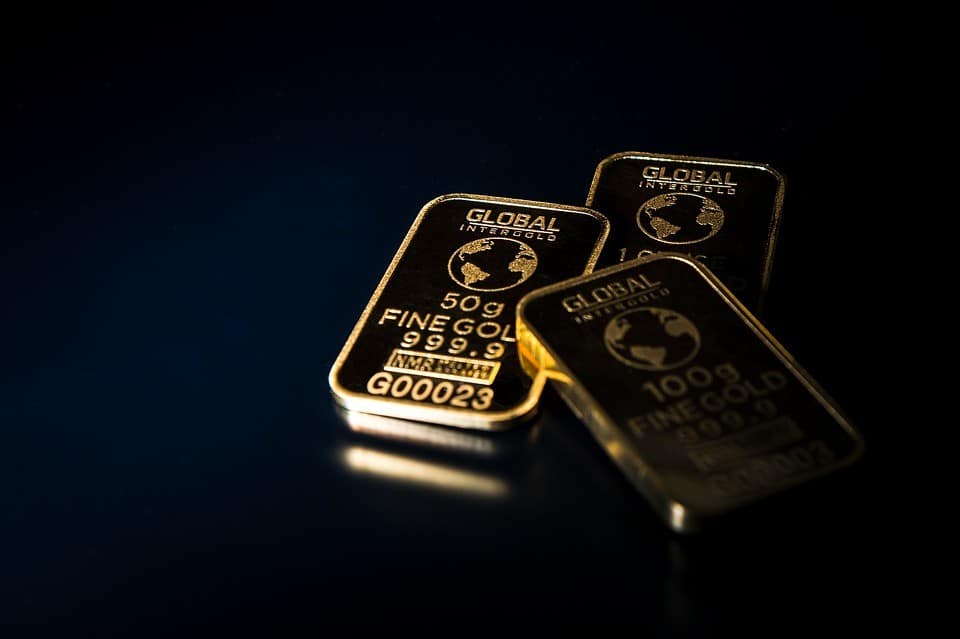 Gold Prices Are Falling As Investors Turn Their Attention To Monetary Authority Fiscal Policies