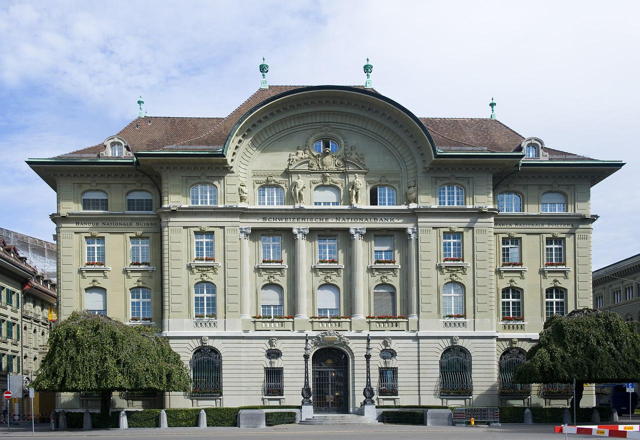 Swiss National Bank Will Leave Rates in June, Increase in September