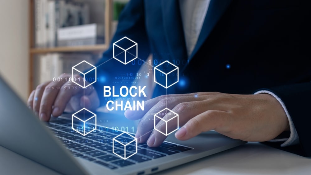 A Detailed Guide on Using Blockchain and Smart Contracts in Procurement